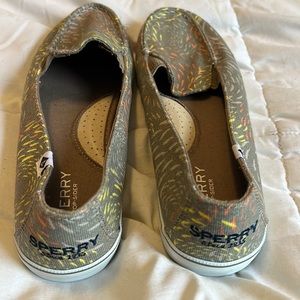 Sperry Slip on Top Sider size 7 confetti color brown orange and yellow.